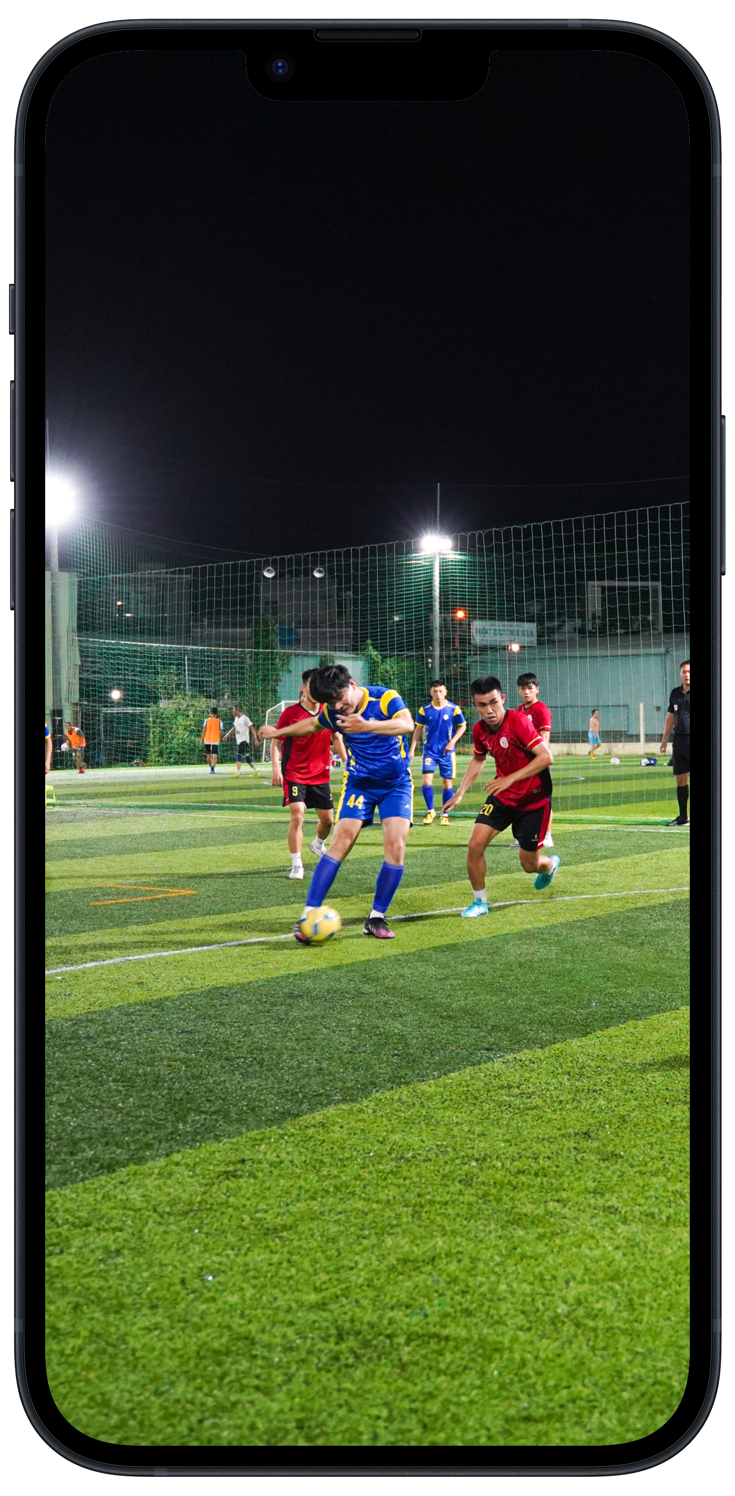 Optimized football highlight fullscreen